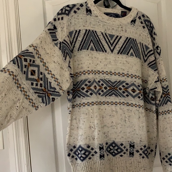 Oversized Pattern Sweater - Picture 2 of 5